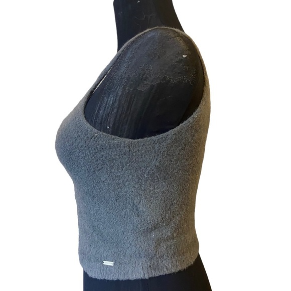 🤍 Hollister Gray Butterfly Sweater Tank Top Small - Picture 6 of 9